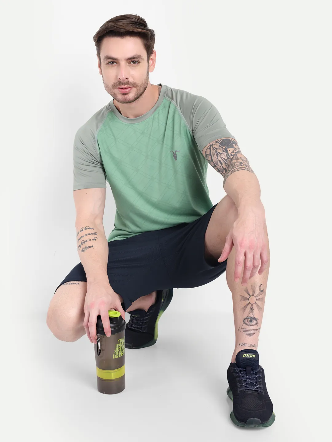 ecomm male shoot